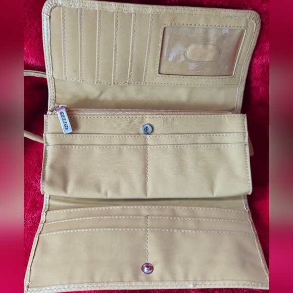 Fossil Light Tan Leather Tri-fold Wallet Crossbody Bag - Picture 6 of 9